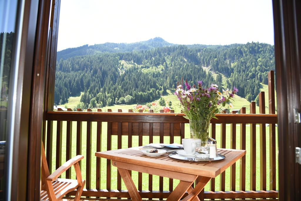 Hotel Laerchenhof Клайнарл Екстериор снимка